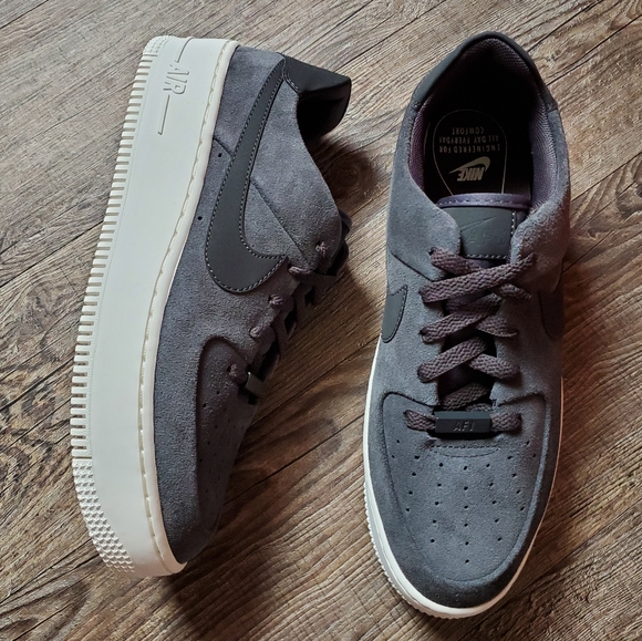 NEW Nike Air Force 1 Sage - Picture 5 of 8
